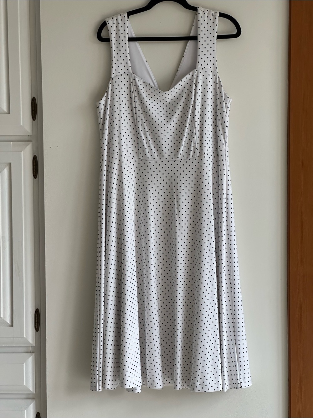 torrid White Polka Dot Midi Dress - Picture 4 of 16